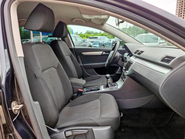 Volkswagen Passat B7 с пробегом 2011 года, цена 835 000 рублей, 220409 км, седан, Автокод Объявления
