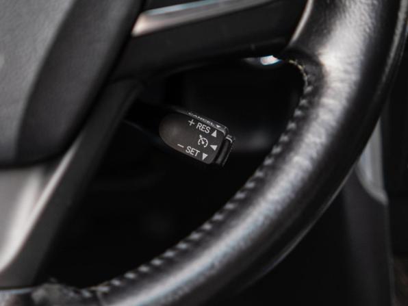 Toyota Camry VII (XV50) Рестайлинг с пробегом 2016 года, цена 1 929 000 рублей, 183363 км, седан, Автокод Объявления