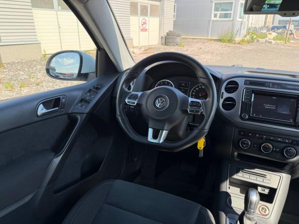 Volkswagen Tiguan I Рестайлинг с пробегом 2016 года, цена 1 295 000 рублей, 234000 км, внедорожник, Автокод Объявления