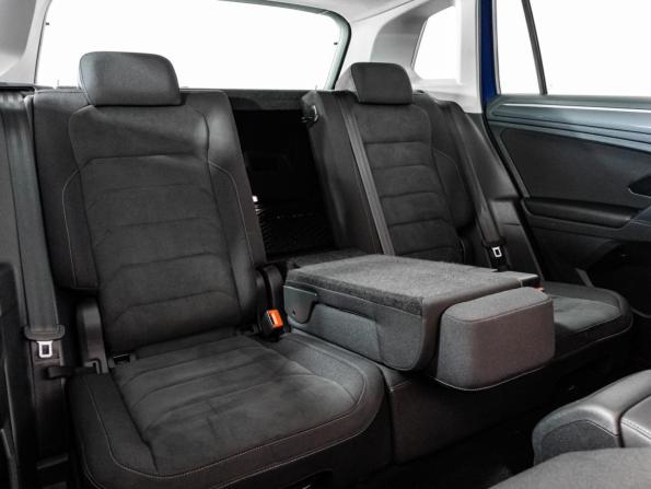 Volkswagen Tiguan II с пробегом 2018 года, цена 2 499 000 рублей, 122287 км, внедорожник, Автокод Объявления