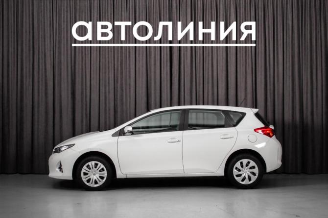 Toyota Auris II с пробегом 2013 года, цена 1 075 000 рублей, 150000 км, хэтчбек, Автокод Объявления
