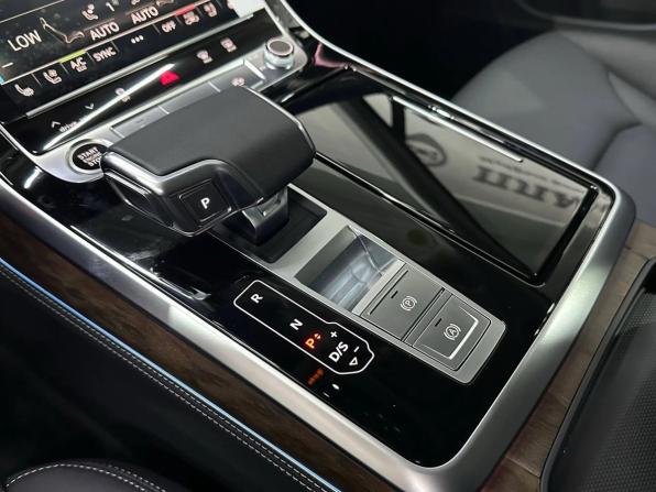 Новый Audi Q7 II (4M) Рестайлинг 2 2025 года, цена 9 699 000 рублей, внедорожник, Автокод Объявления