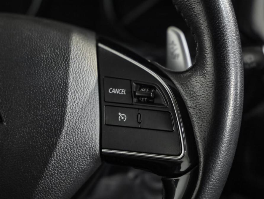 Mitsubishi Outlander III Рестайлинг 3 Санкт-Петербург  - изображение 12