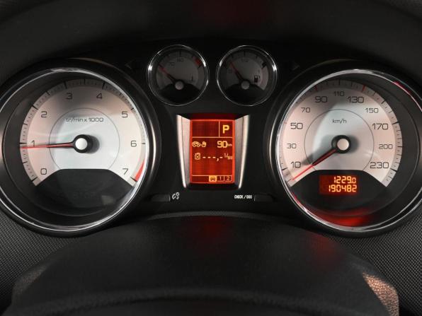 Peugeot 308 I с пробегом 2008 года, цена 569 000 рублей, 190482 км, хэтчбек, Автокод Объявления