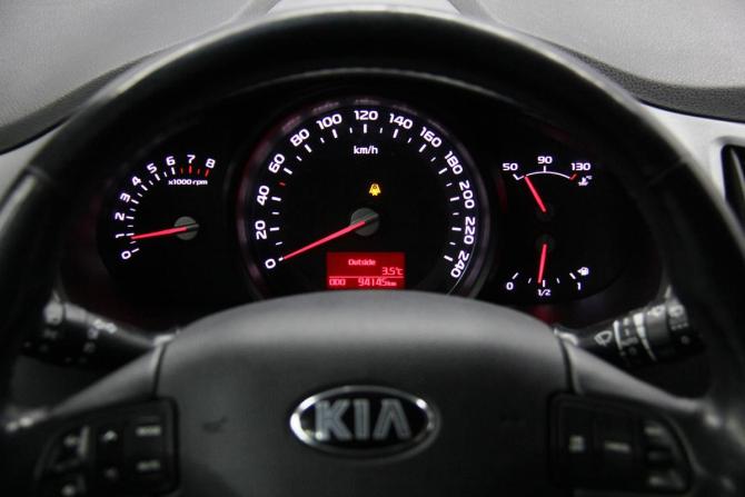 Kia Sportage III Рестайлинг с пробегом 2015 года, цена 1 580 000 рублей, 94145 км, внедорожник, Автокод Объявления