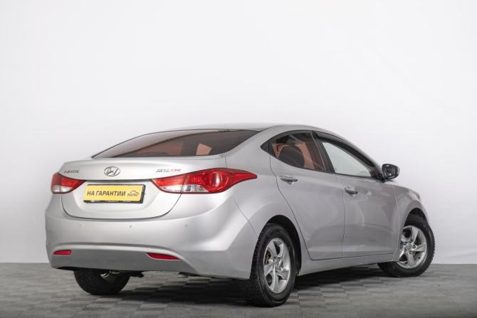 Hyundai Avante V с пробегом 2011 года, цена 999 000 рублей, 188000 км, седан, Автокод Объявления