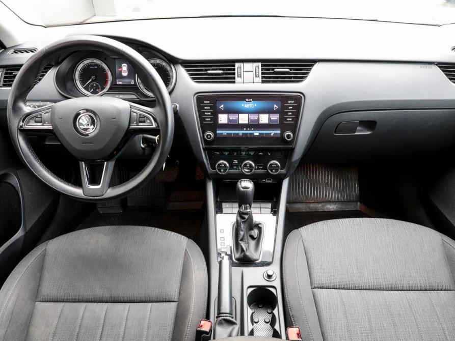 Skoda Octavia III (A7) Рестайлинг Москва  - изображение 13