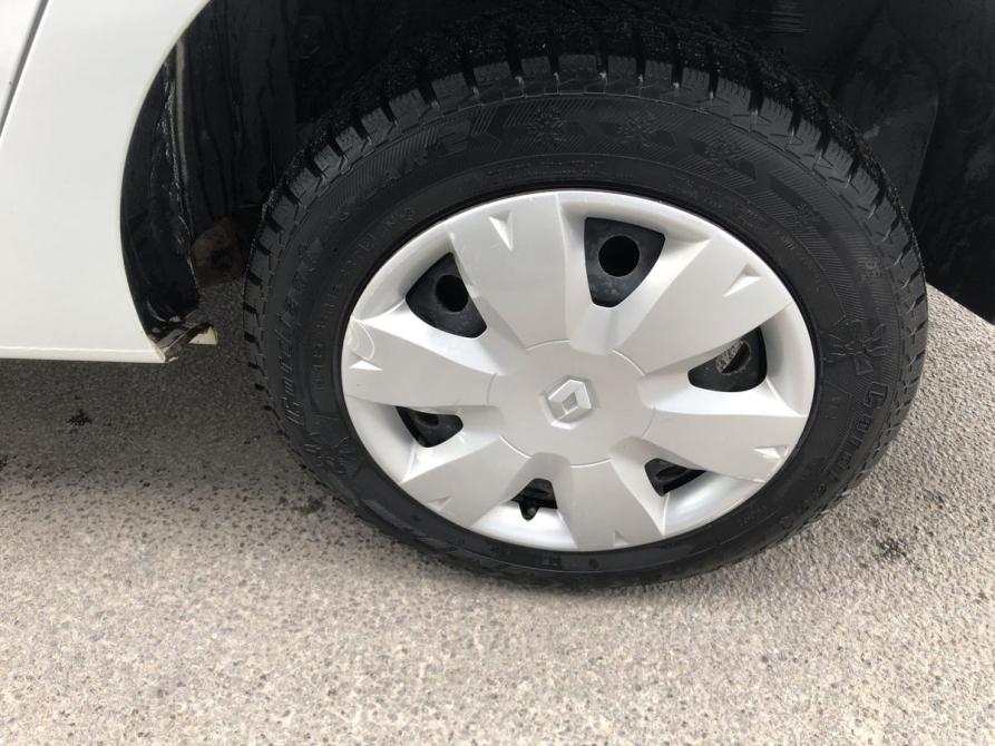 Renault Logan II Брянск  - изображение 15