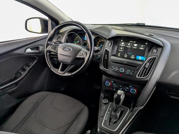 Ford Focus III Рестайлинг с пробегом 2017 года, цена 1 300 000 рублей, 77240 км, седан, Автокод Объявления