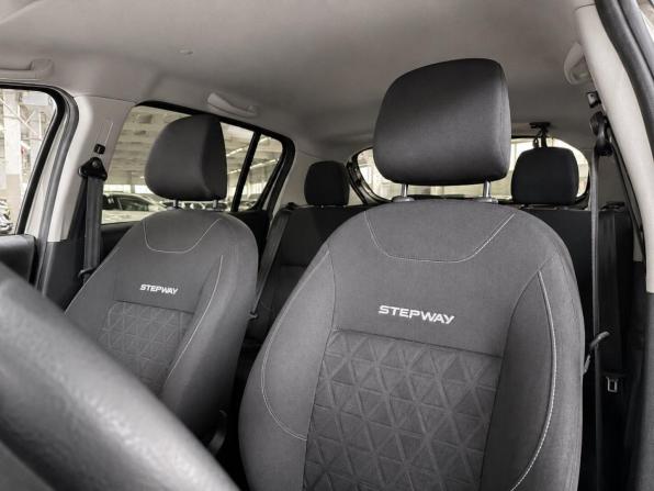 Renault Sandero II с пробегом 2018 года, цена 1 250 000 рублей, 55517 км, хэтчбек, Автокод Объявления