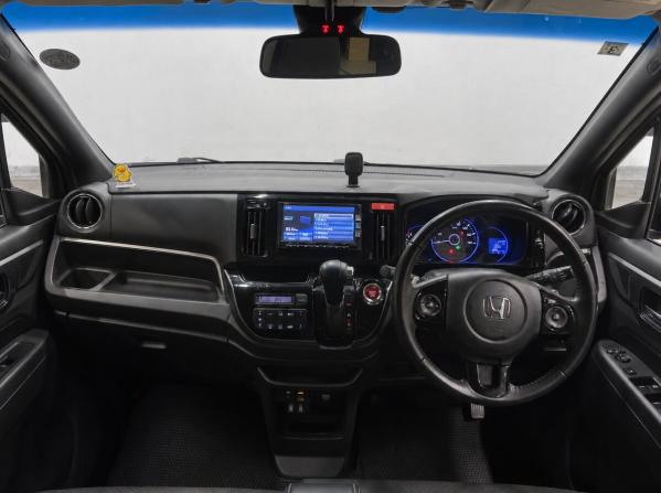 Honda N-WGN I Рестайлинг с пробегом 2017 года, цена 819 500 рублей, 112745 км, хэтчбек, Автокод Объявления