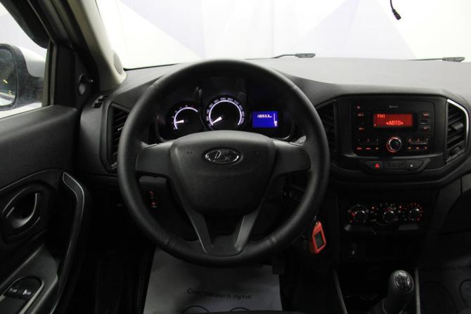 Lada (ВАЗ) XRAY I с пробегом 2018 года, цена 748 000 рублей, 130608 км, хэтчбек, Автокод Объявления