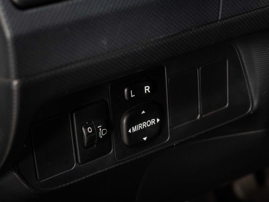 Toyota Auris I Казань  - изображение 13