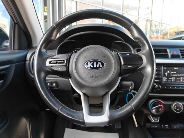 Kia Rio IV с пробегом 2019 года, цена 1 390 000 рублей, 79911 км, седан, Автокод Объявления