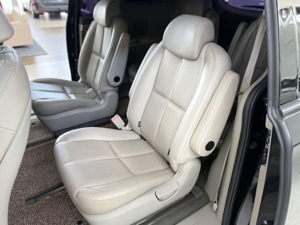 Kia Carnival III с пробегом 2017 года, цена 2 245 000 рублей, 188880 км, минивэн, Автокод Объявления