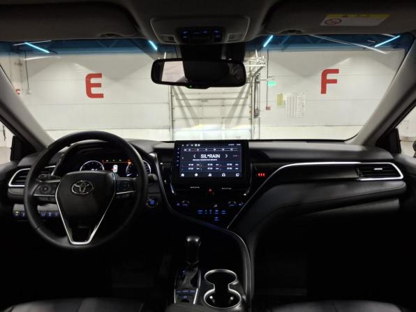 Toyota Camry VIII (XV70) Рестайлинг с пробегом 2023 года, цена 3 670 000 рублей, 30989 км, седан, Автокод Объявления