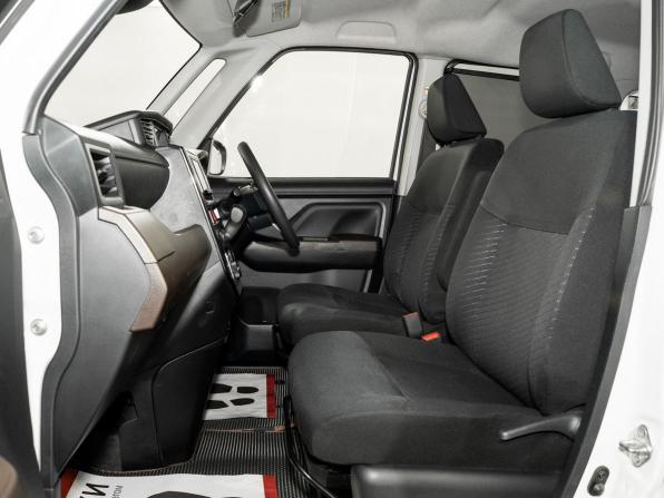 Subaru Justy V с пробегом 2018 года, цена 849 500 рублей, 155645 км, микровэн, Автокод Объявления