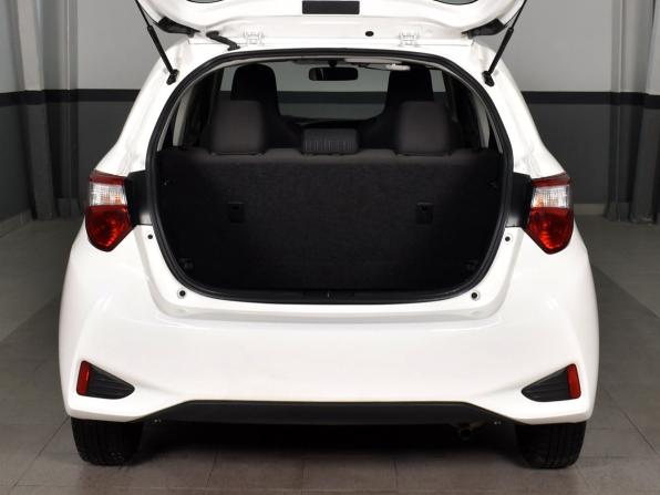 Toyota Vitz III (XP130) Рестайлинг 2 с пробегом 2019 года, цена 1 035 995 рублей, 67762 км, хэтчбек, Автокод Объявления