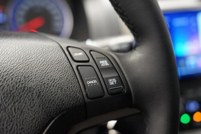 Honda CR-V III Рестайлинг с пробегом 2012 года, цена 1 570 000 рублей, 277000 км, внедорожник, Автокод Объявления