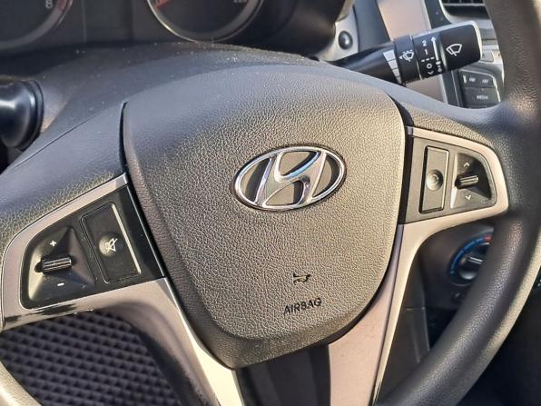 Hyundai Solaris I Рестайлинг с пробегом 2016 года, цена 785 000 рублей, 145415 км, седан, Автокод Объявления