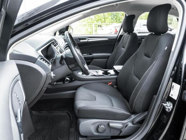 Ford Mondeo V с пробегом 2017 года, цена 1 544 000 рублей, 133574 км, седан, Автокод Объявления