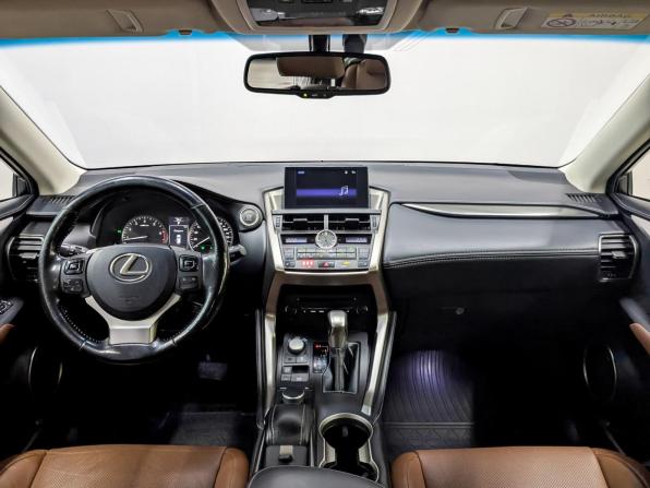 Lexus NX I с пробегом 2017 года, цена 2 990 000 рублей, 146573 км, внедорожник, Автокод Объявления