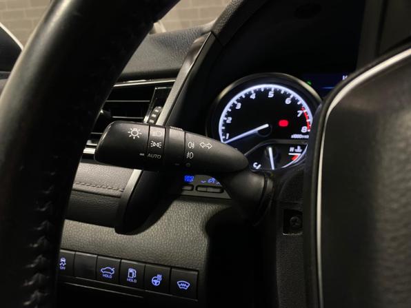Toyota Camry VIII (XV70) Рестайлинг с пробегом 2021 года, цена 3 150 000 рублей, 124118 км, седан, Автокод Объявления