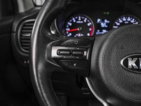 Kia Rio IV с пробегом 2019 года, цена 1 630 000 рублей, 113453 км, хэтчбек, Автокод Объявления