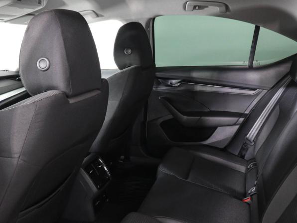 Skoda Octavia IV (A8) с пробегом 2021 года, цена 1 890 000 рублей, 156900 км, лифтбек, Автокод Объявления