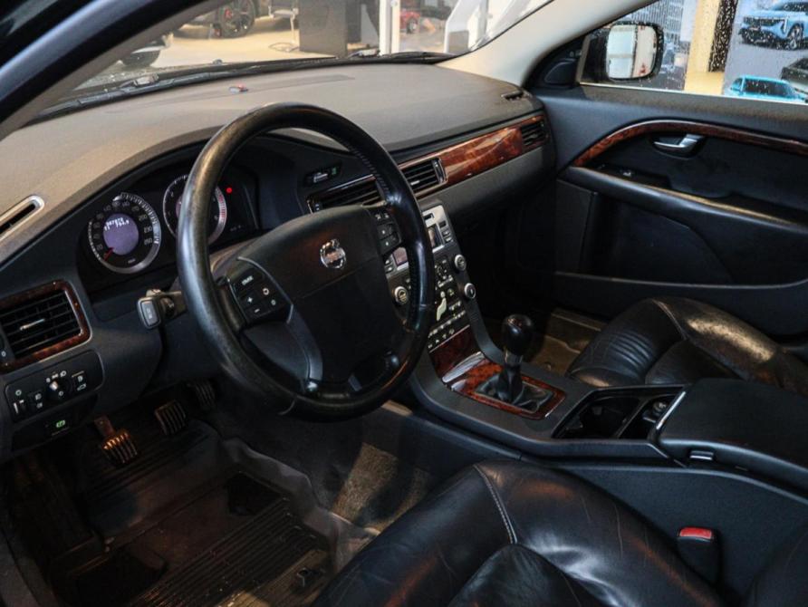 Volvo XC70 II Москва  - изображение 12