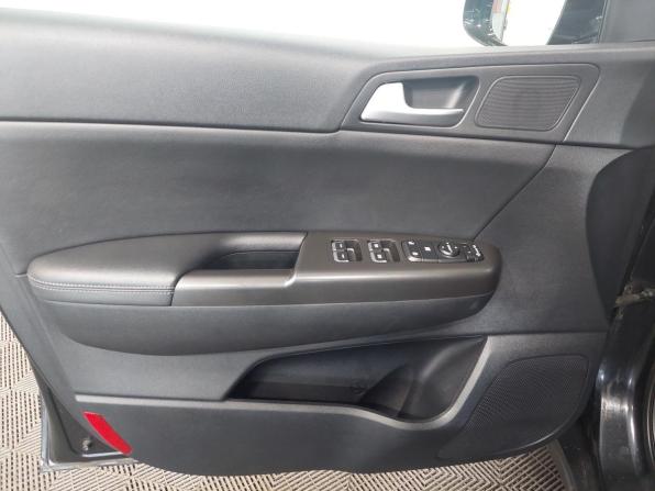 Kia Sportage IV с пробегом 2017 года, цена 1 940 000 рублей, 123797 км, внедорожник, Автокод Объявления
