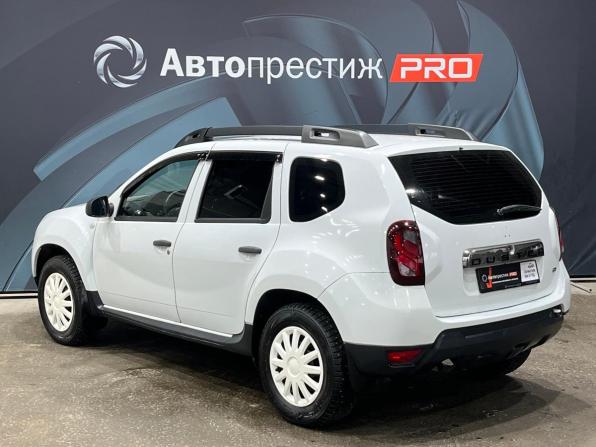 Renault Duster I Рестайлинг с пробегом 2015 года, цена 970 000 рублей, 132358 км, внедорожник, Автокод Объявления