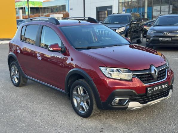 Renault Sandero II Рестайлинг с пробегом 2019 года, цена 1 465 000 рублей, 48352 км, хэтчбек, Автокод Объявления