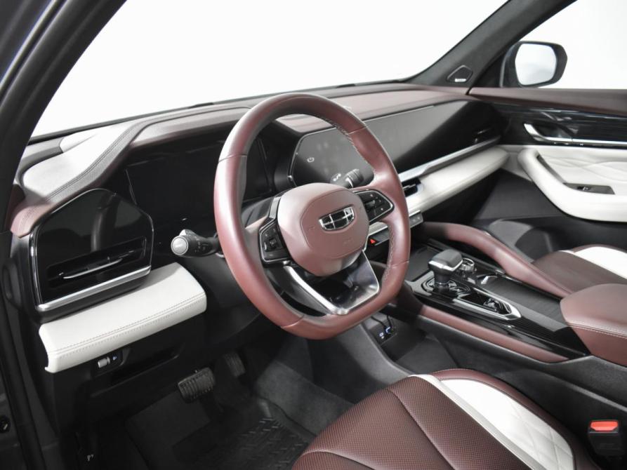 Geely Monjaro I Санкт-Петербург  - изображение 9