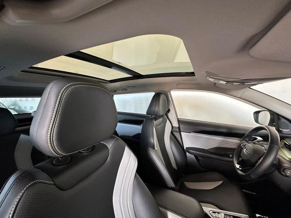 Geely Coolray I Рестайлинг с пробегом 2023 года, цена 2 190 000 рублей, 38827 км, внедорожник, Автокод Объявления