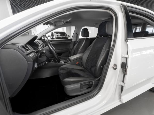 Skoda Superb III с пробегом 2018 года, цена 2 500 000 рублей, 105000 км, лифтбек, Автокод Объявления