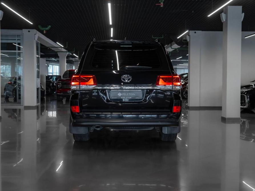 Toyota Land Cruiser 200 Series Рестайлинг 2 Москва  - изображение 6