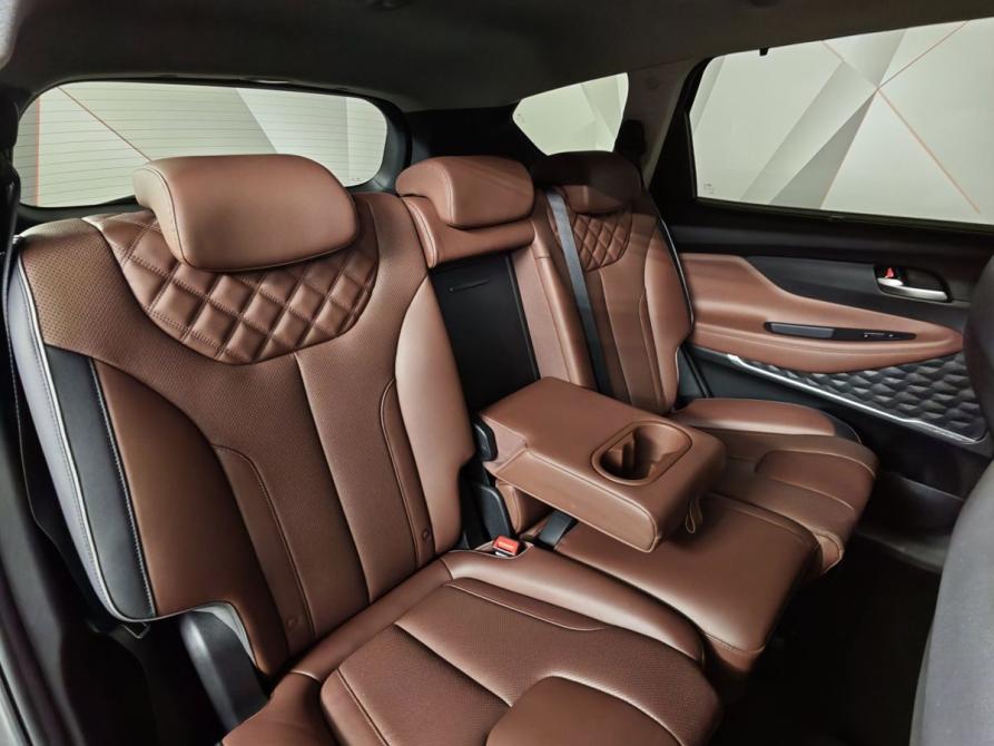 Hyundai Santa Fe IV Рестайлинг Москва  - изображение 17