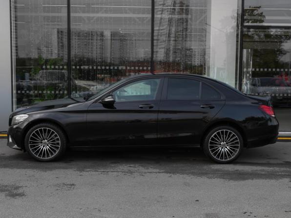 Mercedes-Benz C-Класс IV (W205) Рестайлинг с пробегом 2018 года, цена 2 398 000 рублей, 120000 км, седан, Автокод Объявления