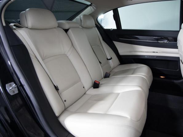BMW 7 серии V (F01/F02/F04) Рестайлинг с пробегом 2012 года, цена 2 500 000 рублей, 192960 км, седан, Автокод Объявления