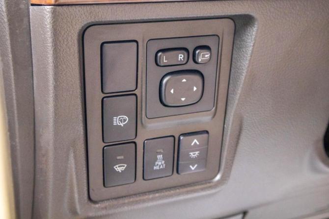 Toyota Land Cruiser Prado 150 Series с пробегом 2010 года, цена 3 249 000 рублей, 192000 км, внедорожник, Автокод Объявления