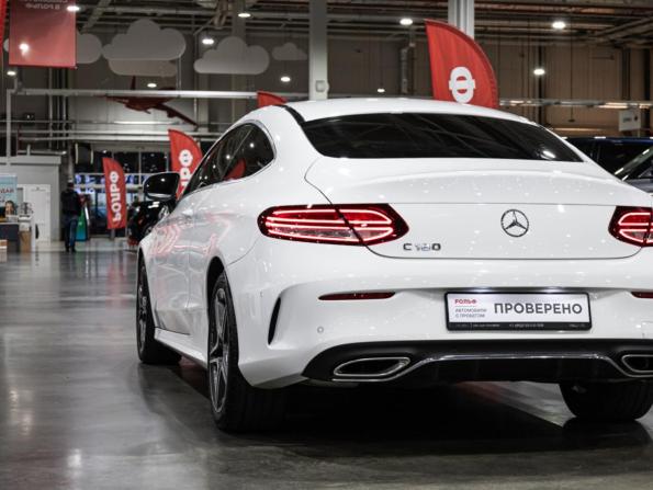 Mercedes-Benz C-Класс IV (W205) Рестайлинг с пробегом 2019 года, цена 3 099 700 рублей, 70129 км, купе, Автокод Объявления