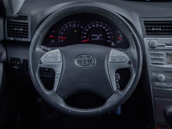Toyota Camry VI (XV40) Рестайлинг с пробегом 2011 года, цена 1 400 000 рублей, 265000 км, седан, Автокод Объявления