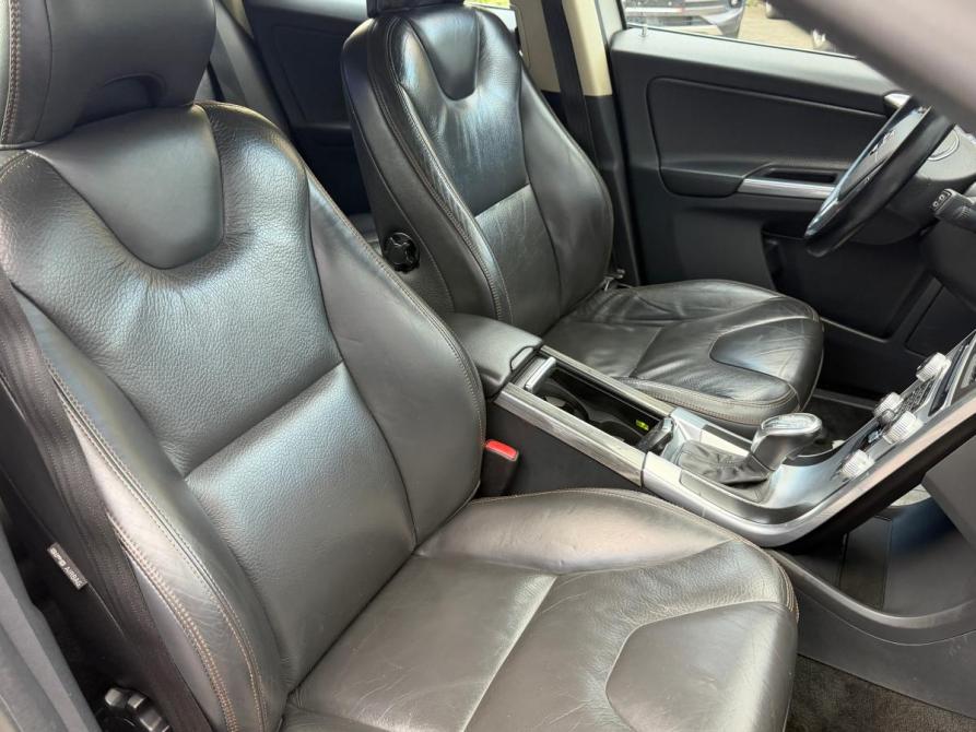 Volvo XC60 I Санкт-Петербург  - изображение 10