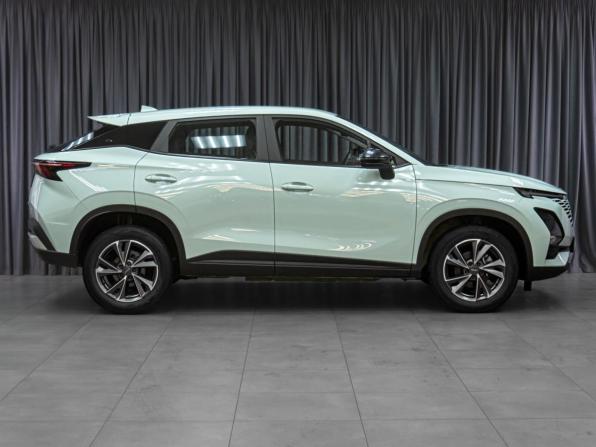 Omoda C5 I Рестайлинг с пробегом 2024 года, цена 1 769 000 рублей, 42626 км, внедорожник, Автокод Объявления