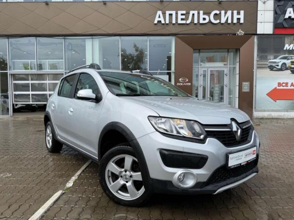 Renault Sandero II с пробегом 2016 года, цена 816 790 рублей, 157139 км, хэтчбек, Автокод Объявления
