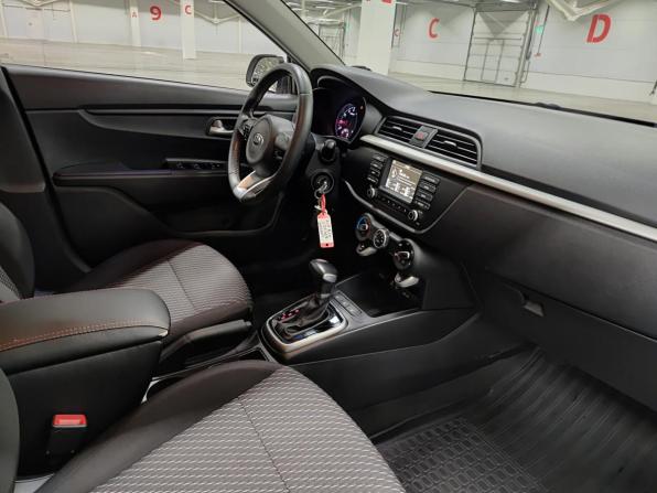 Kia Rio IV с пробегом 2017 года, цена 1 455 000 рублей, 140303 км, хэтчбек, Автокод Объявления