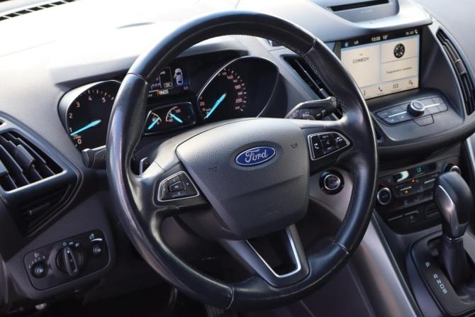 Ford Kuga II Рестайлинг с пробегом 2018 года, цена 1 599 000 рублей, 125000 км, внедорожник, Автокод Объявления