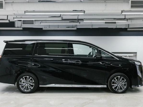 GAC M8 с пробегом 2026 года, цена 7 999 999 рублей, 10 км, минивэн, Автокод Объявления