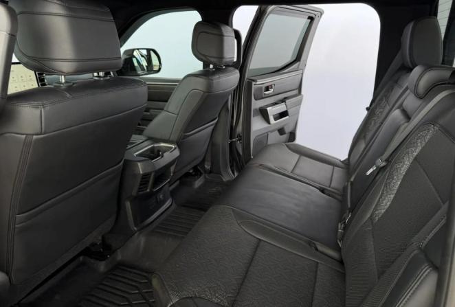 Toyota Tundra III с пробегом 2023 года, цена 7 990 000 рублей, 54309 км, offers.body_type.unknown, Автокод Объявления
